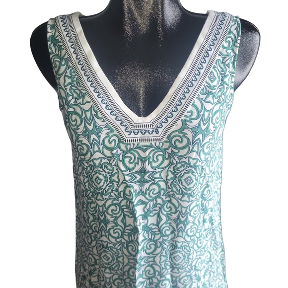 Green and White Sleeveless V Neckline Tunic Dress Sz.S - Picture 2 of 7